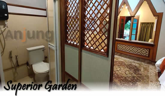 family deluxe garden toilet